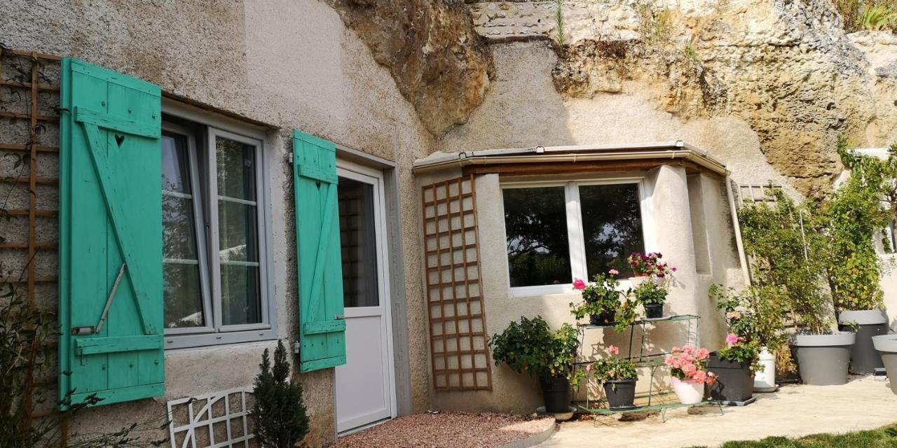 Caves Du Coteau 3 Bed & Breakfast Lunay Luaran gambar